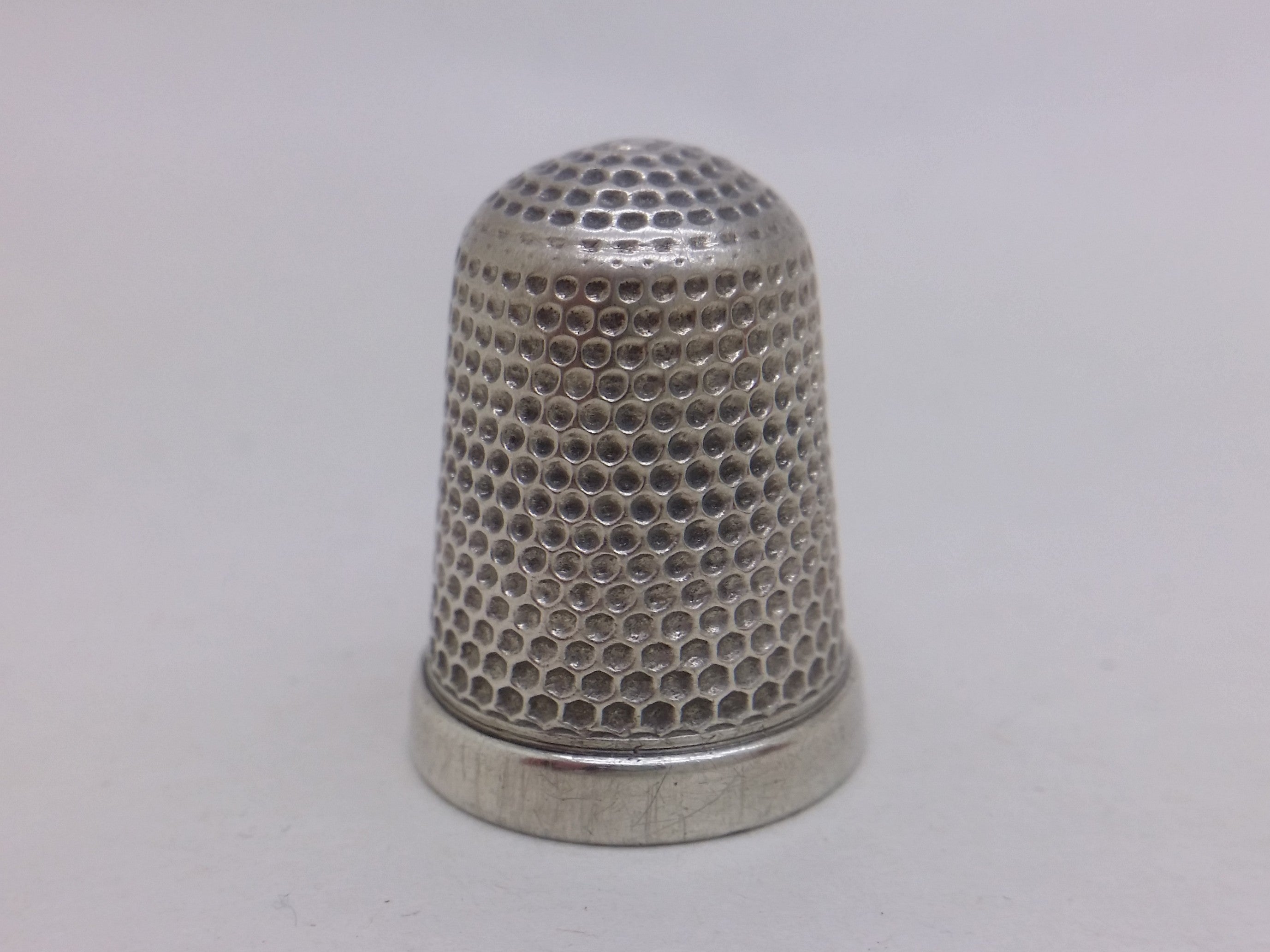 Edwardian 1905 Cased Sterling Silver Dimple Thimble, Chester