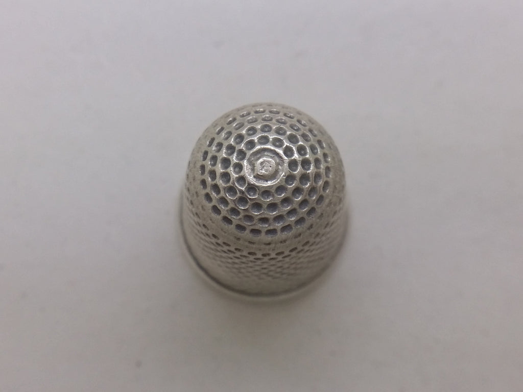 Edwardian 1905 Cased Sterling Silver Dimple Thimble, Chester