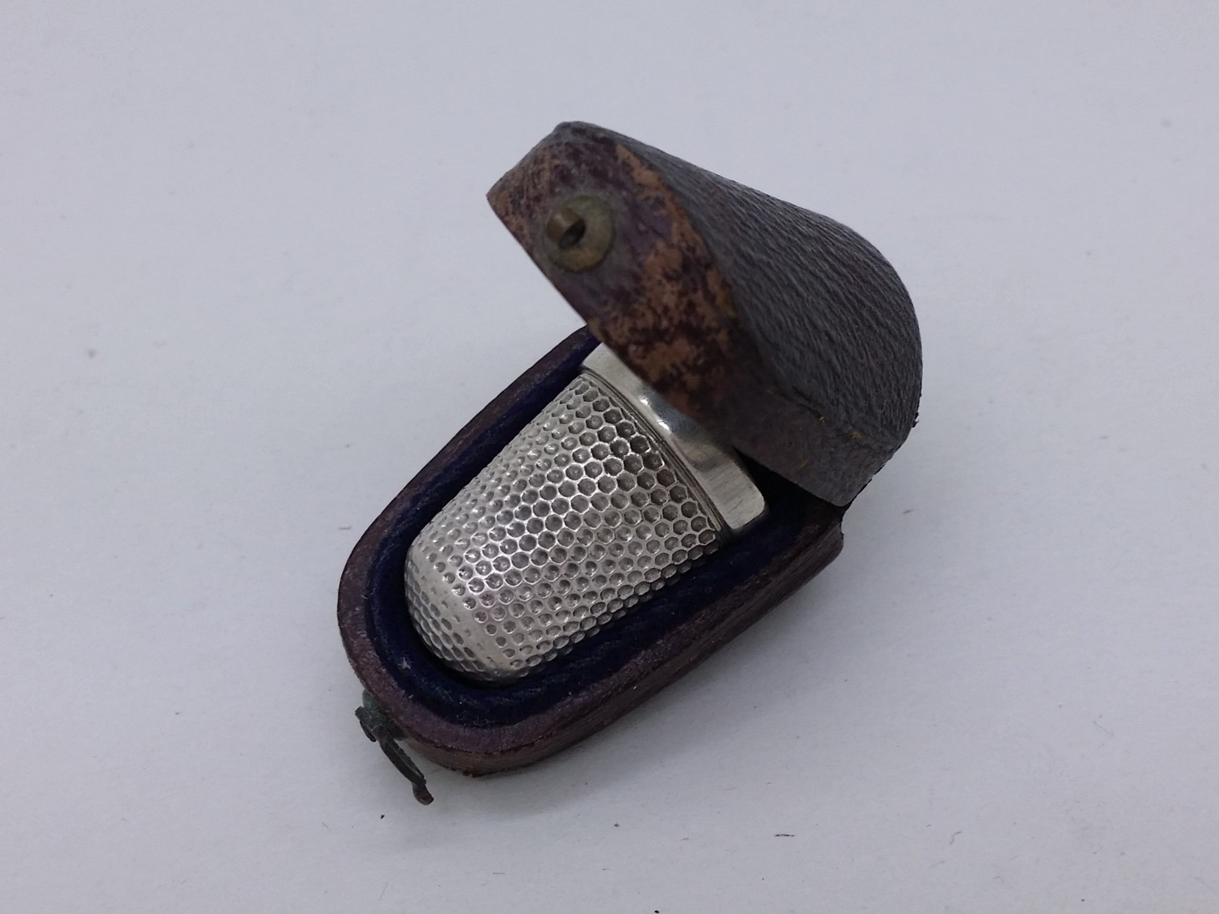 Edwardian 1905 Cased Sterling Silver Dimple Thimble, Chester
