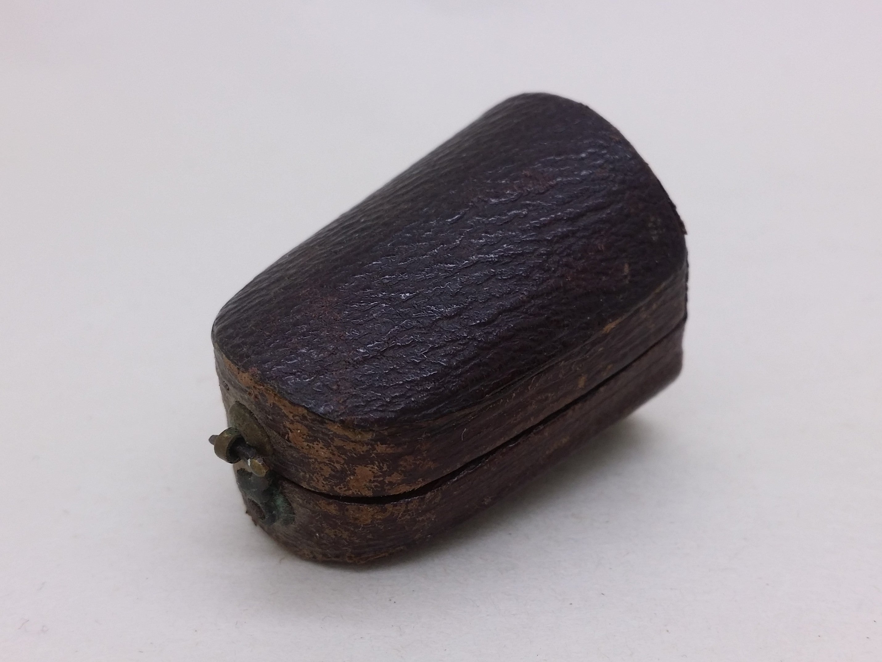 Edwardian 1905 Cased Sterling Silver Dimple Thimble, Chester