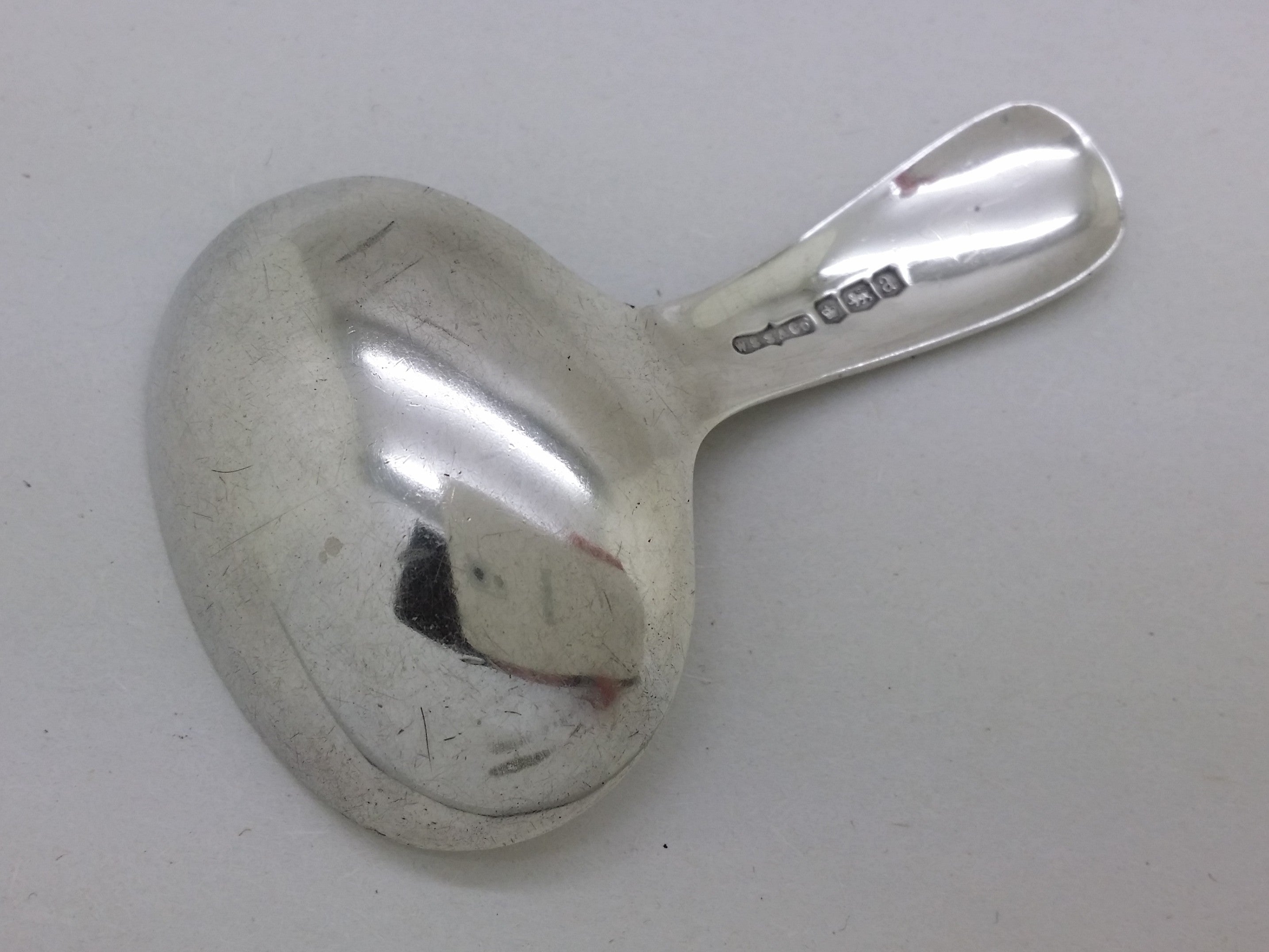 George V 1918 Sterling Silver Floral Engraved Caddy Spoon, Sheffield