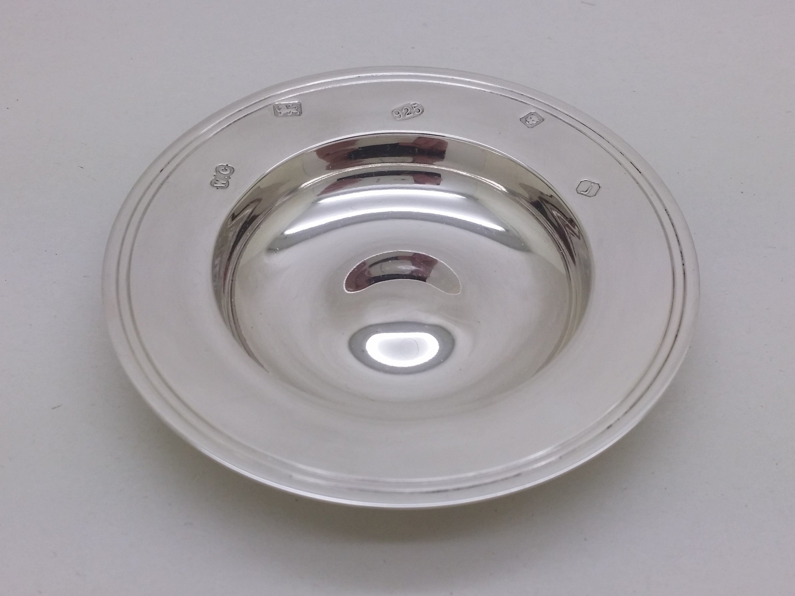 Elizabeth II 2008 Cased Sterling Silver 3¼" Armada Dish, London