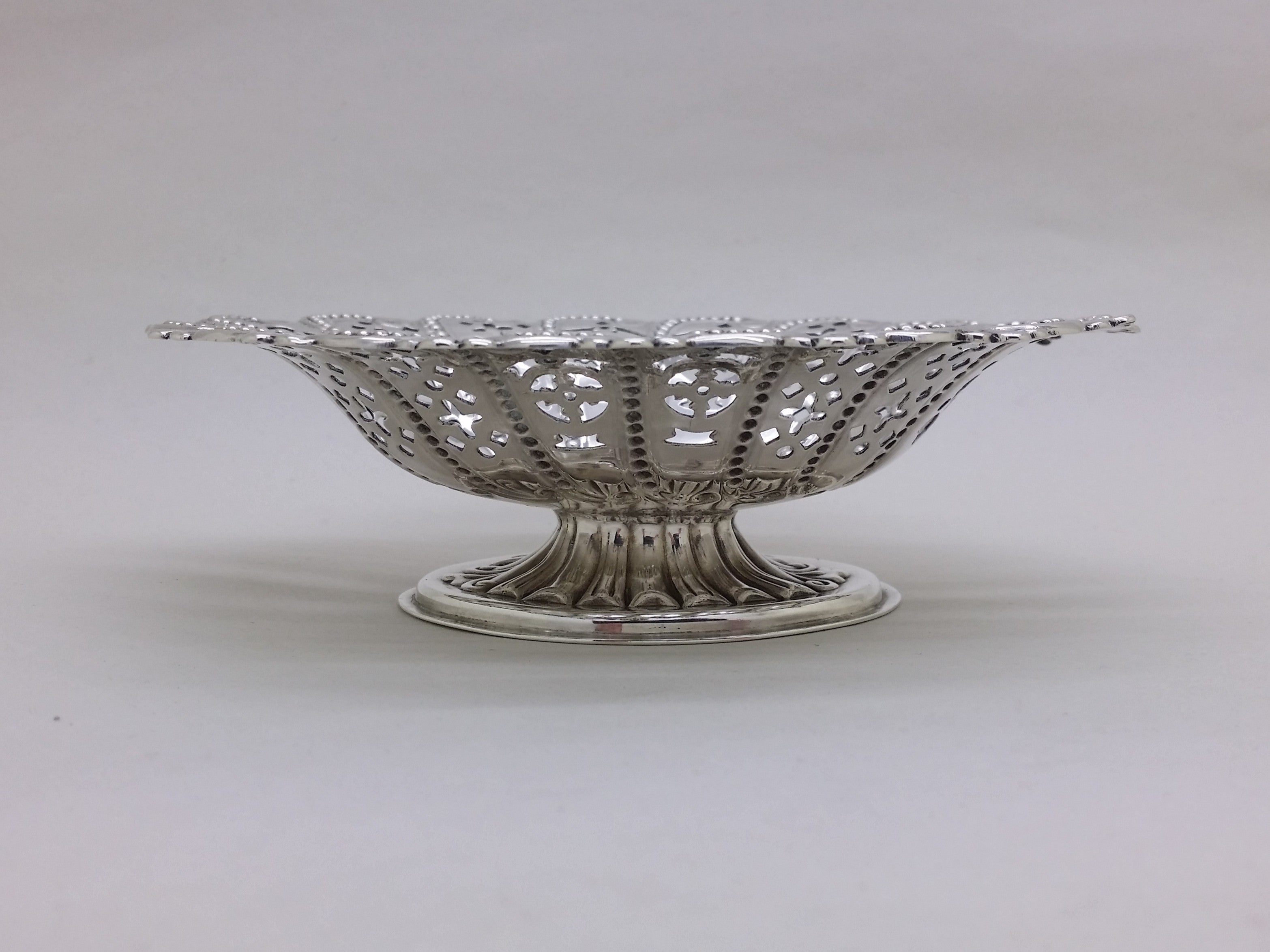 Victorian 1894 Sterling Silver Pierced Pedestal Bonbon Dish, Sheffield