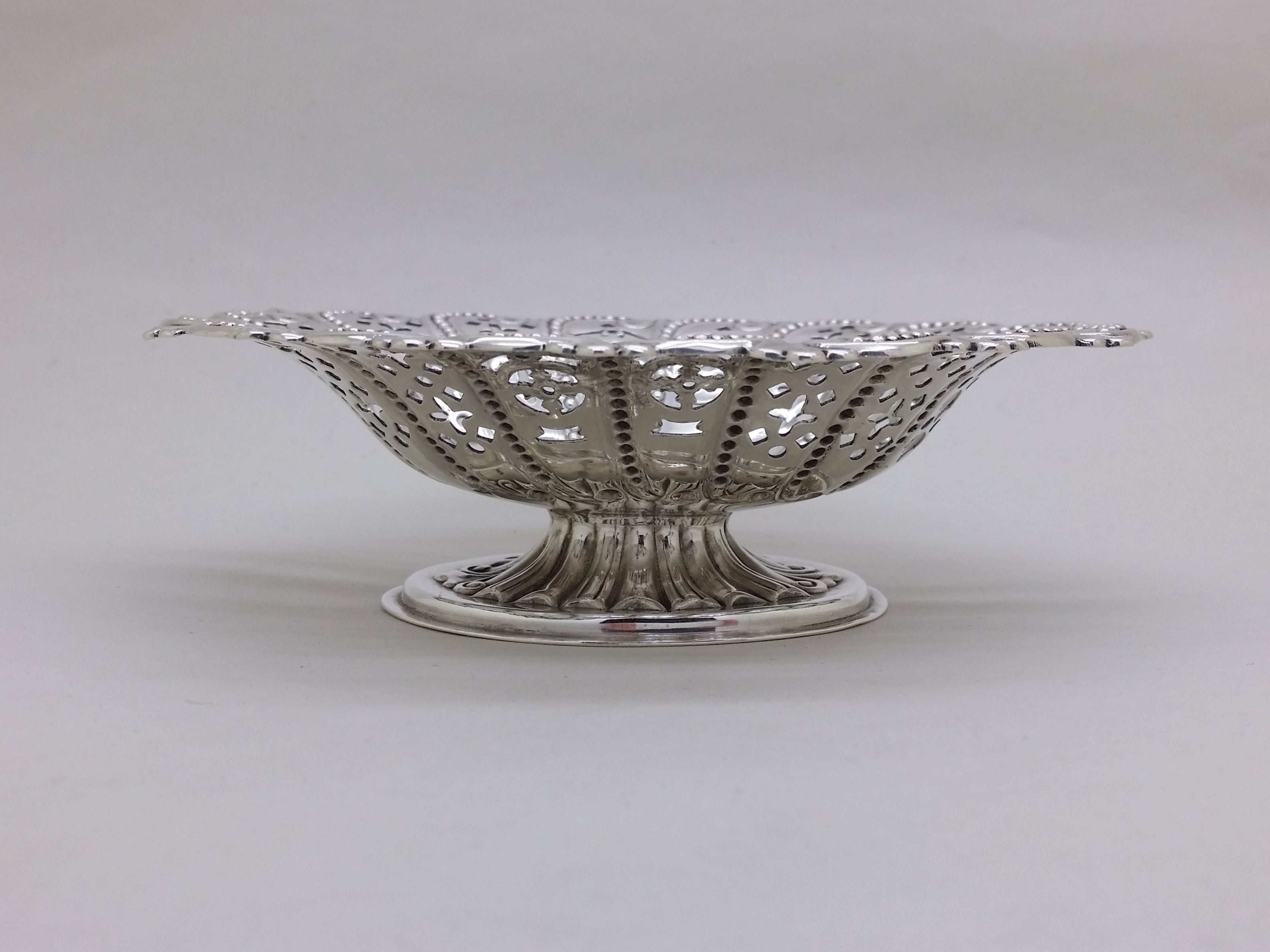 Victorian 1894 Sterling Silver Pierced Pedestal Bonbon Dish, Sheffield