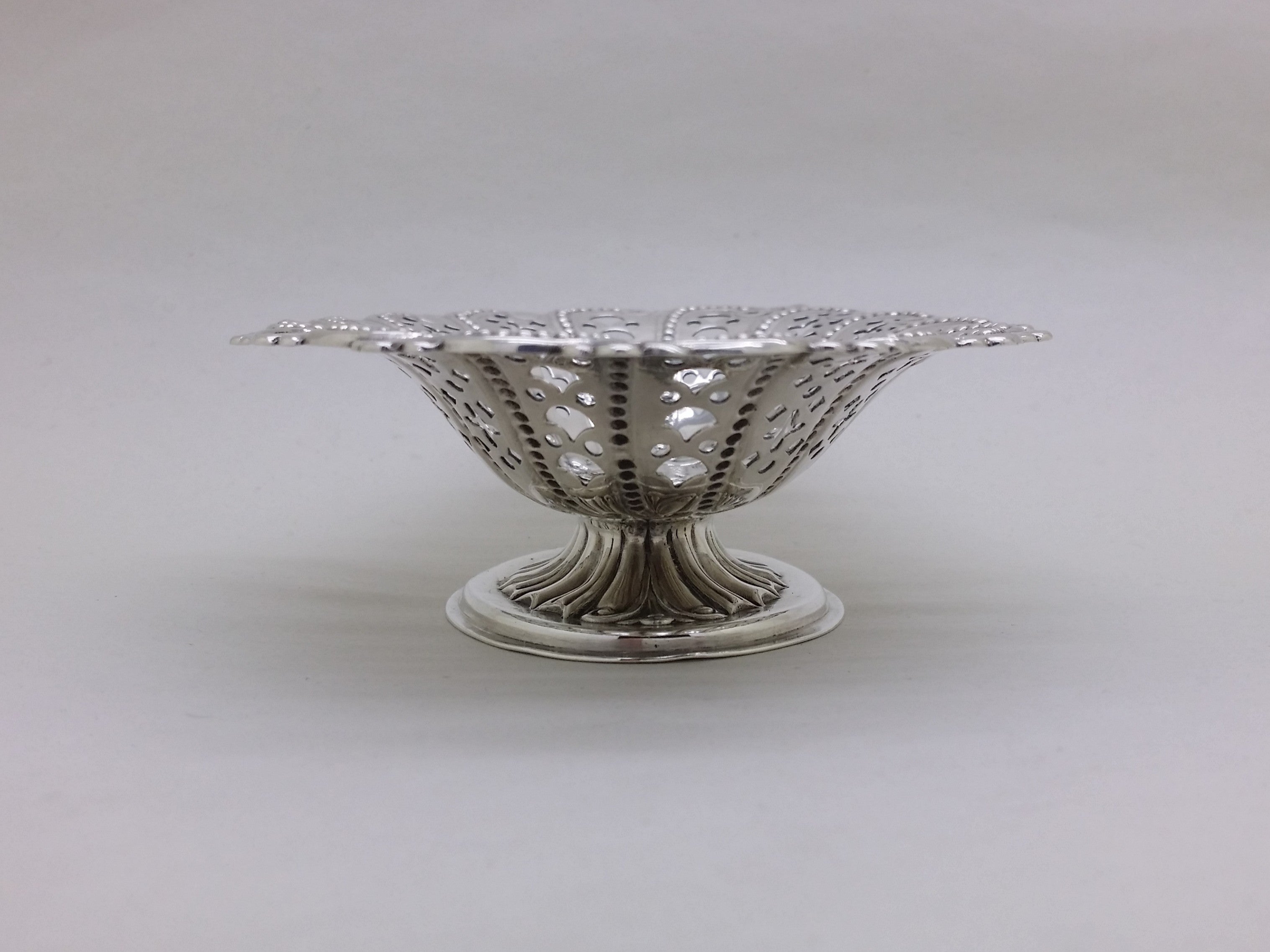Victorian 1894 Sterling Silver Pierced Pedestal Bonbon Dish, Sheffield