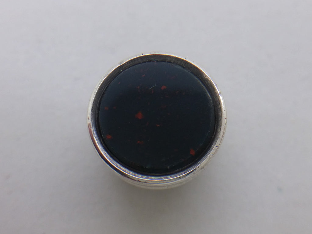 Sampson Mordan propelling pencil terminal set with a bloodstone / heliotrope.