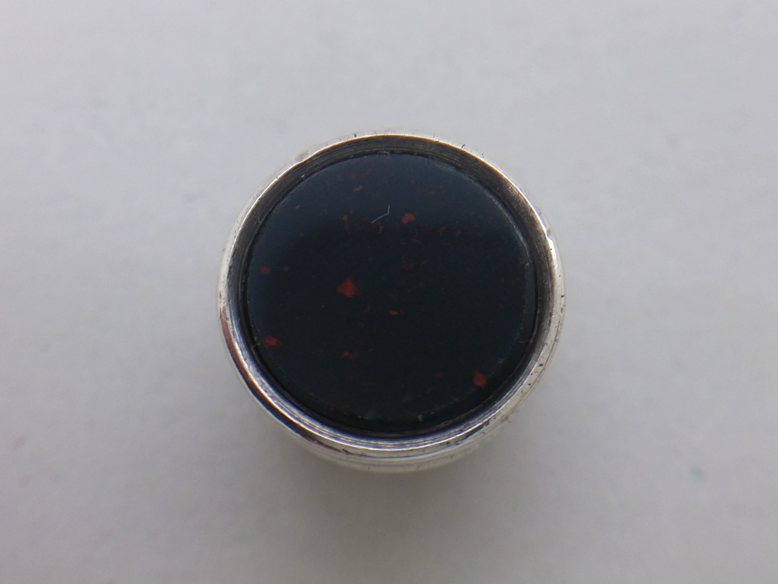 Sampson Mordan propelling pencil terminal set with a bloodstone / heliotrope.