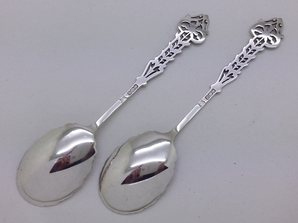 Edwardian 1903 Cased Pair of Sterling Silver Sunflower Jam Spoons, Sheffield
