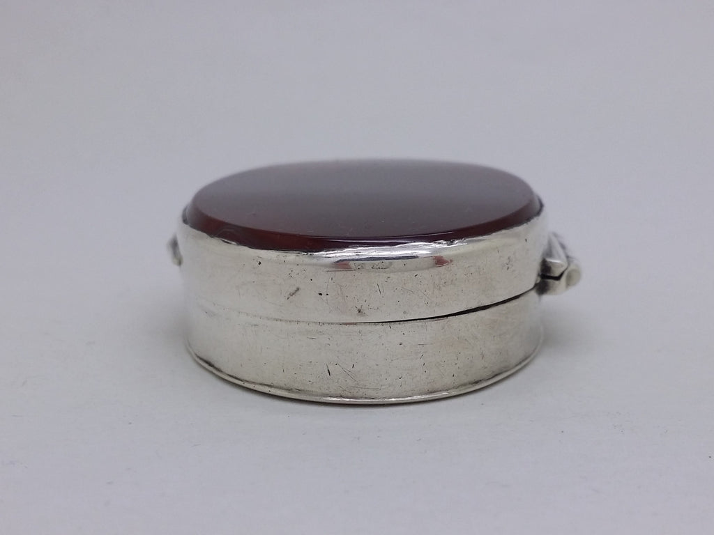 Early Victorian 1840 Sterling Silver & Agate Oval Snuff Box, London