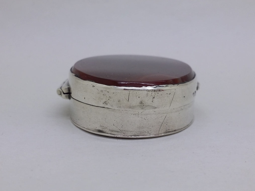 Early Victorian 1840 Sterling Silver & Agate Oval Snuff Box, London