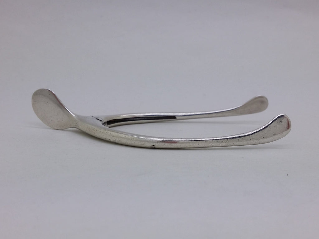 Edwardian 1901 Sterling Silver Wishbone Sugar Tongs, London