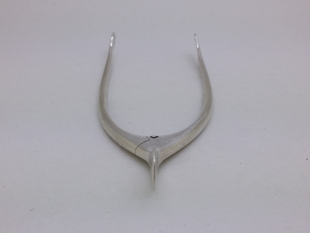 Edwardian 1901 Sterling Silver Wishbone Sugar Tongs, London