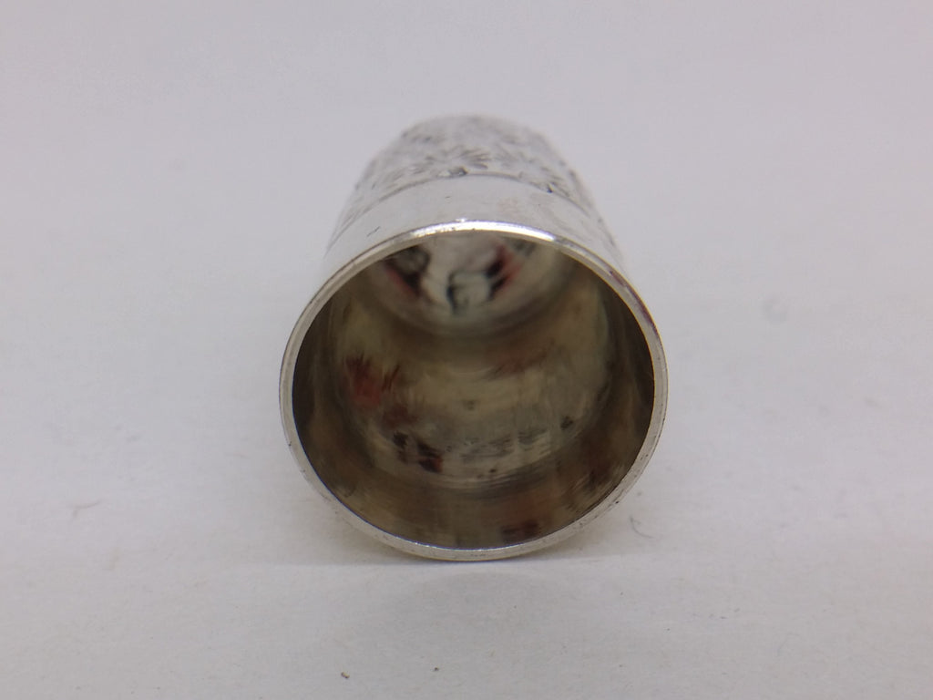 Elizabeth II 1978 Sterling Silver Daisy Thimble, Sheffield