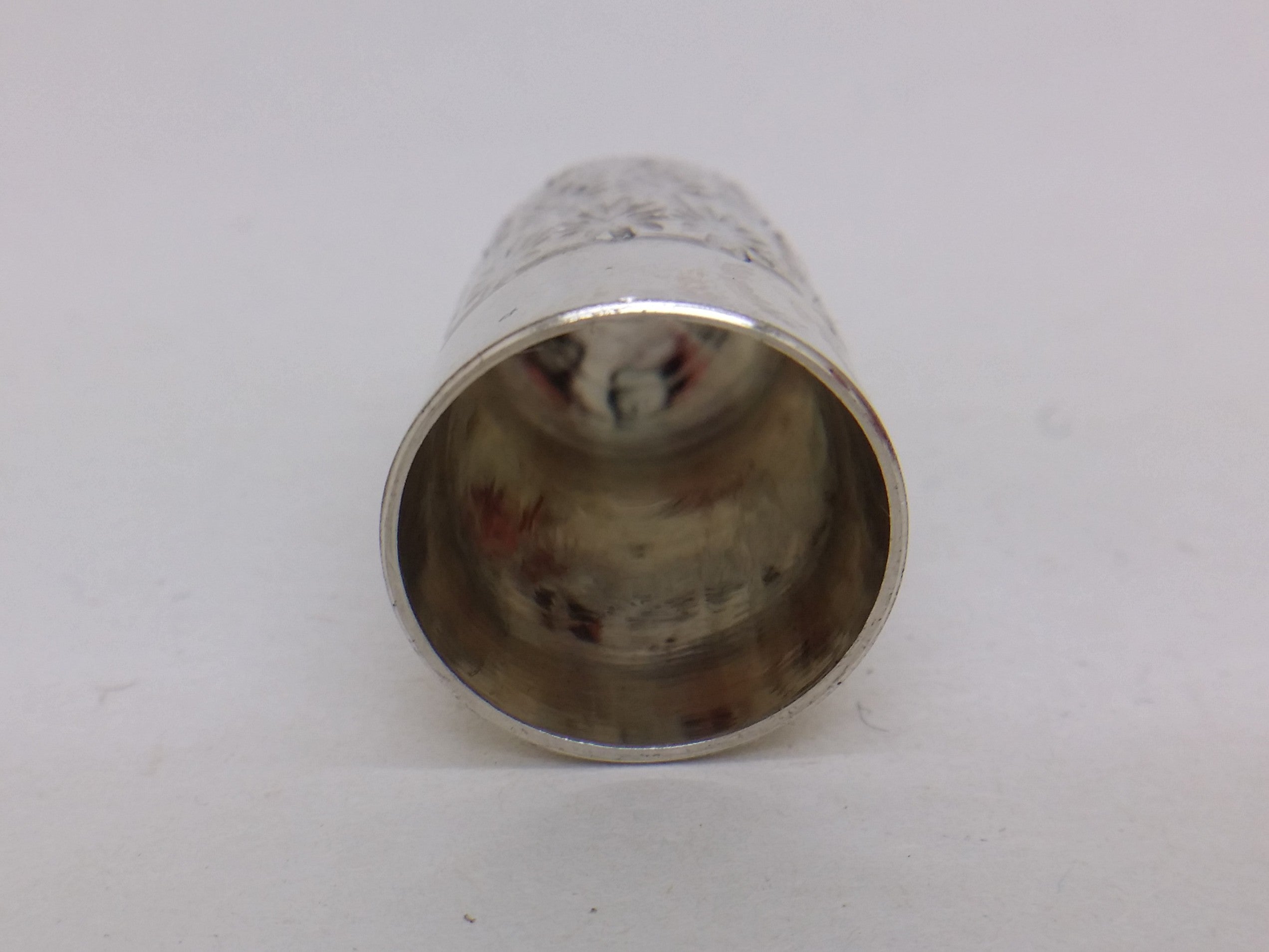 Elizabeth II 1978 Sterling Silver Daisy Thimble, Sheffield