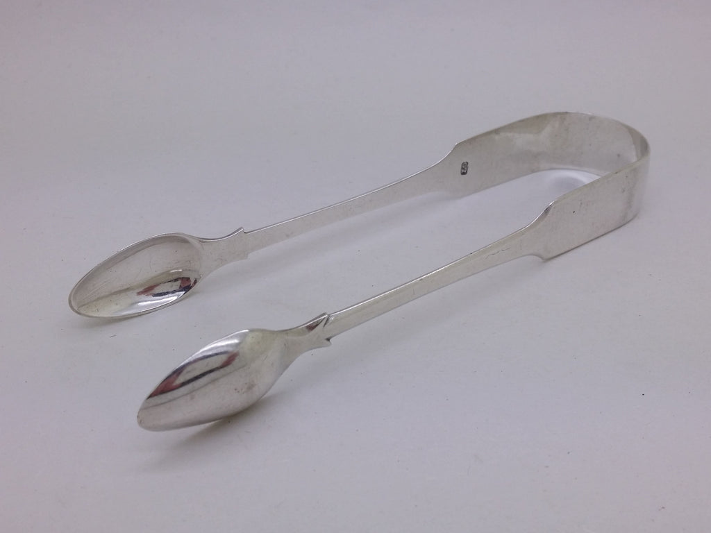 George III Regency 1816 sterling silver fiddle pattern sugar tongs, Exeter by George Turner