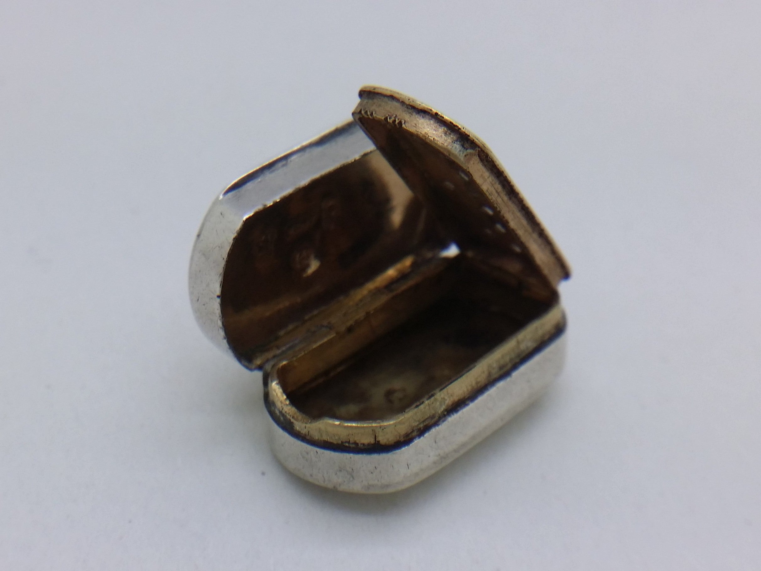 George III 1805 Small Sterling Silver Plain Vinaigrette, Birmingham
