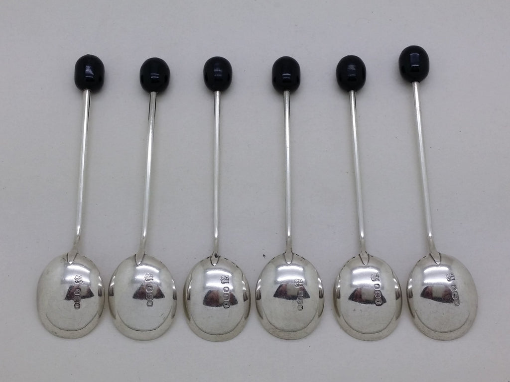 Elizabeth II 1970 Cased Set of 6 Sterling Silver Coffee Bean Spoons, Sheffield