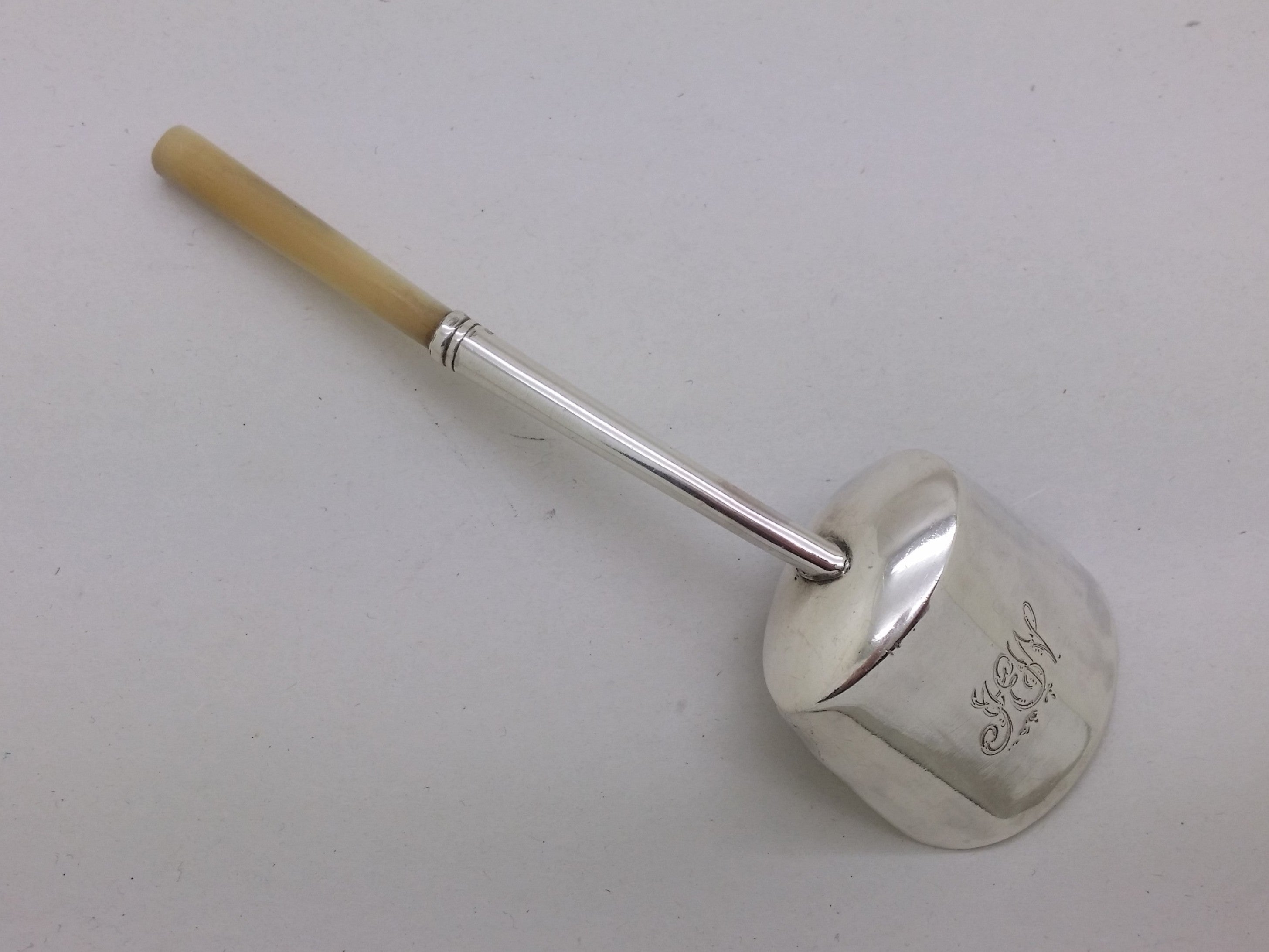 George IV 1820 Sterling Silver & Mother of Pearl Caddy Spoon, Birmingham